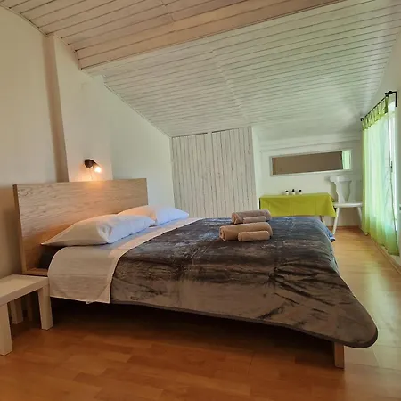 Family Retreat With Sea View Zorya شقة *